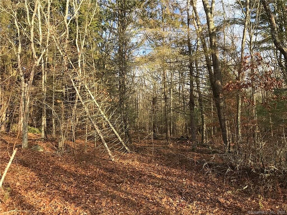 2nd image of 108 Lewis Rd