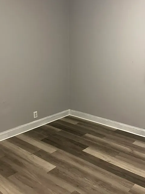 3 bed, 941 sqft, $1,000 — Photo 4