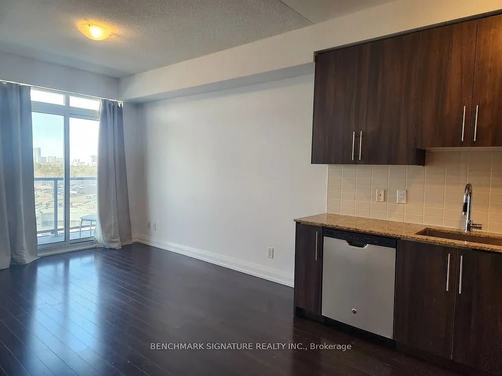 2 bed, $2,400 — Photo 4