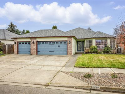 535 Carriage Ln, Jacksonville, OR, 97530