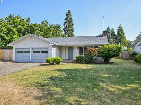 1631 N Clark St, Cornelius, OR 97113