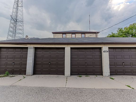 3rd image of 4204 N Olsen Ave #2