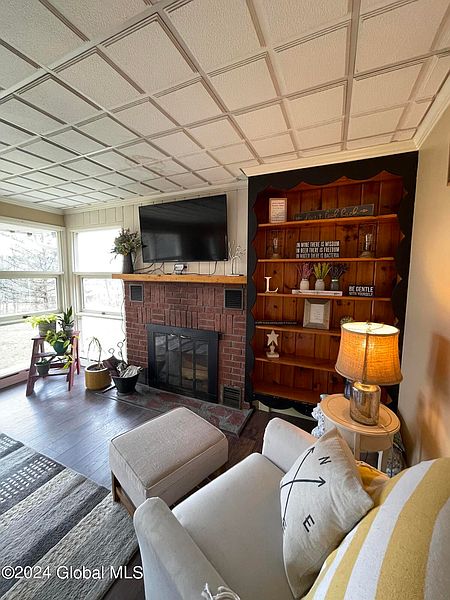 5th image of 73 Dolan Avenue