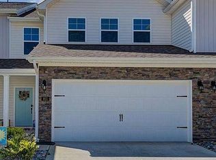 811 Riley Ln, Greensboro, NC 27455