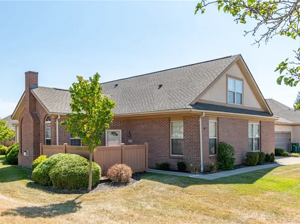 8823 Birkdale Hills Cir, Dayton, OH 45458