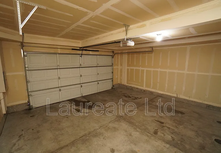 2995 W Yale Ave — Photo 27