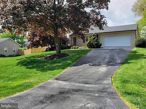 2nd image of 14604 Notley Rd