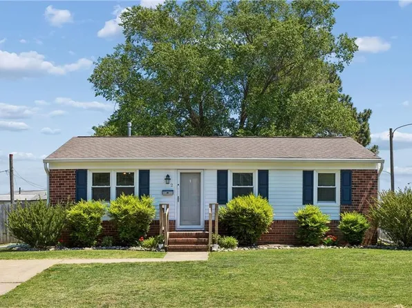 2 Pavilion Pl, Hampton, VA 23664