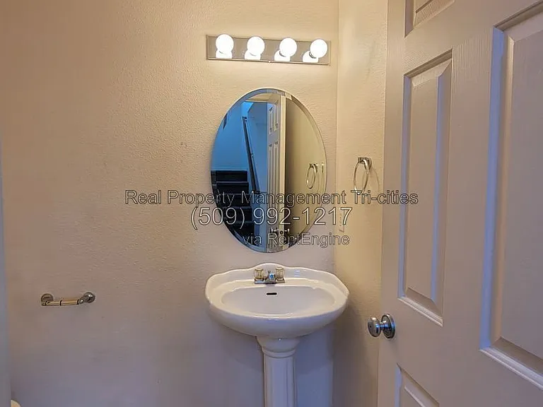 7606 Quadra Dr — Photo 4