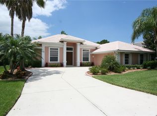 4966 Sabal Lake Cir, Sarasota, FL 34238
