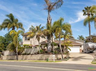 1502 Las Flores Dr, Carlsbad, CA 92008
