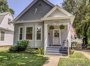 832 S English Ave, Springfield, IL 62704