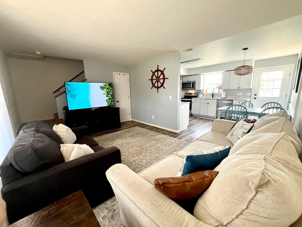 5212 Woody Ln — Photo 4