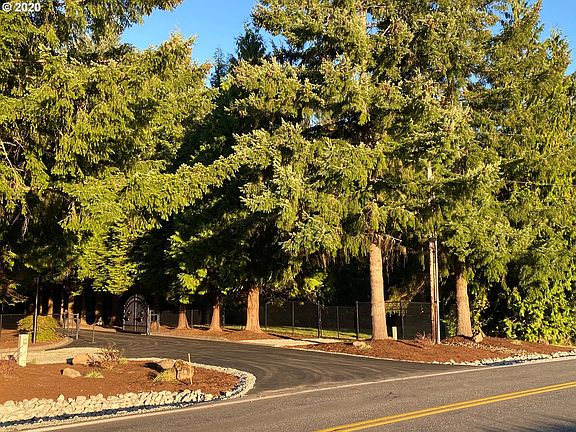2nd image of 0 NE 82nd Ave