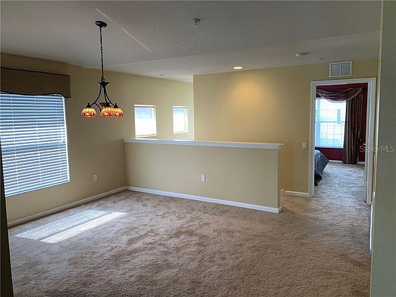 4th image of 2074 Kings Palace Dr
