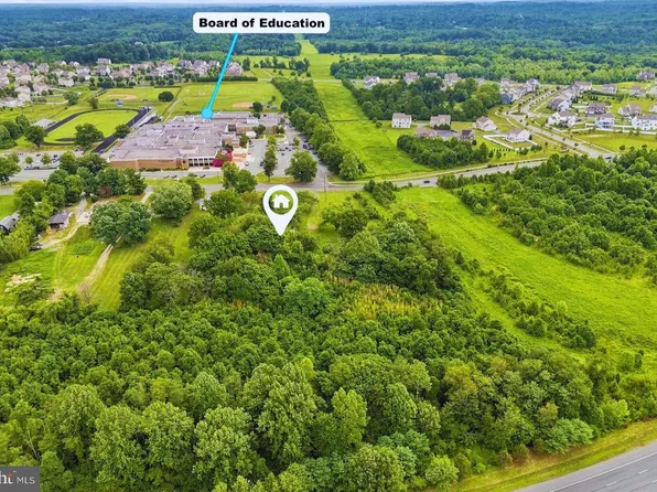 5904 Muncaster Mill Rd, Rockville, MD 20855