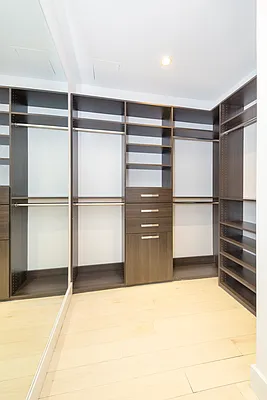 Sold by Compass | media 6