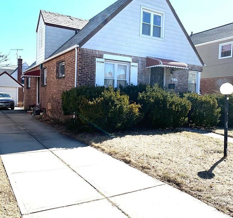 1st image of 118-33 225th St