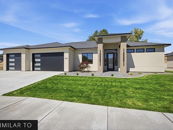 3rd image of 225 Riviera Dr
