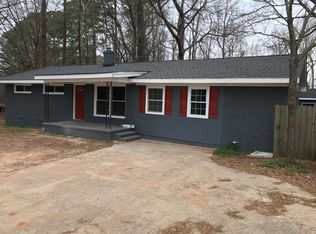 1624 Avent Ferry Rd, Holly Springs, NC 27540