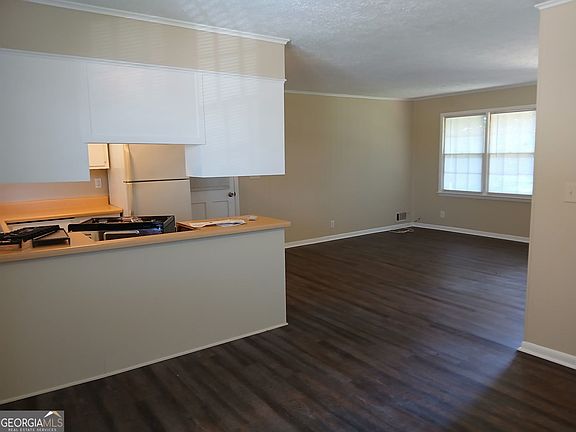 2nd image of 8247 Spillers Dr SW