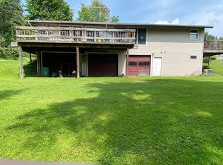 109 Strops Rd, Waverly, NY 14892