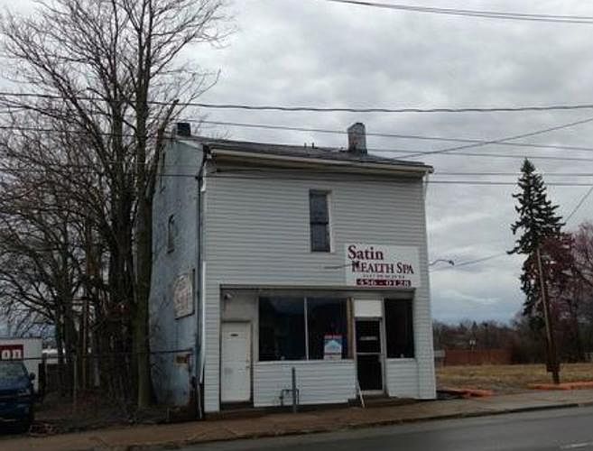 1st image of 2117 Peach St