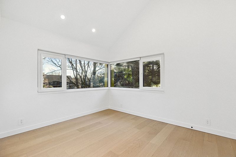 Vancouver House for rent - 3 Bedrooms — photo 19