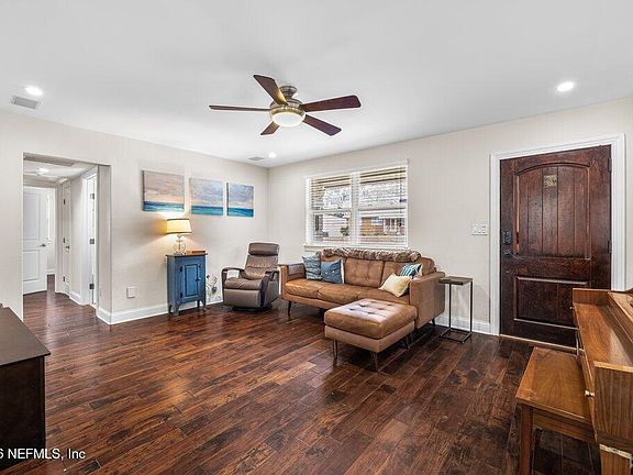 2nd image of 5762 HESTON Road