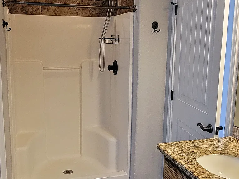 3505 Benjamin Davis Dr — Photo 11