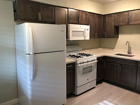5th image of 5912 NW 41st St APT 16