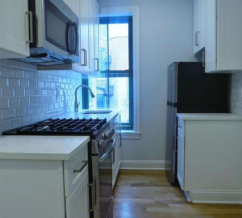 1st image of 527 E 78th St APT 6D