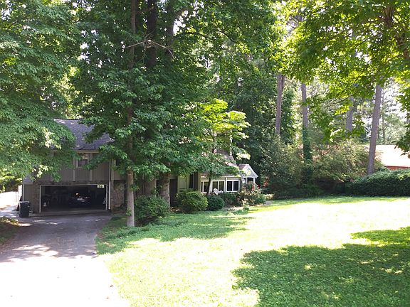 5th image of 3331 Cardinal Lake Dr