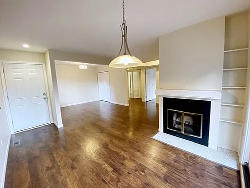 7270 Huntsmen Cir #F Photo 1
