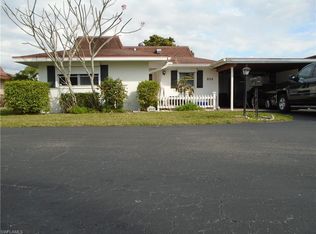 859 Pangola Dr, North Fort Myers, FL 33903