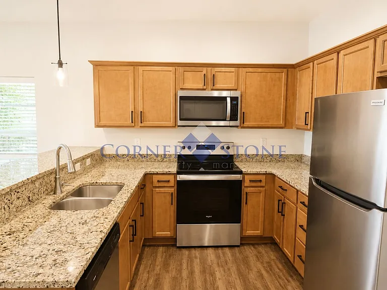 11231 W Gabrielle Dr — Photo 6