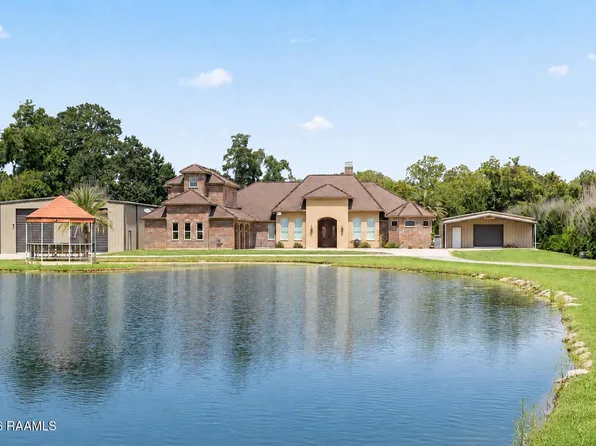 7603 Sugar Oaks Rd, New Iberia, LA 70563