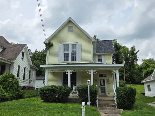 307 W Main St, Earlington, KY 42410