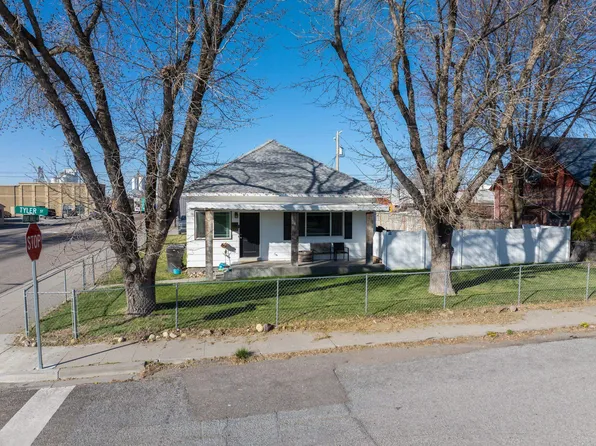 203 Tyler St, American Falls, ID 83211