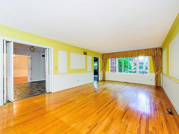 4th image of 6 Grace Ct
