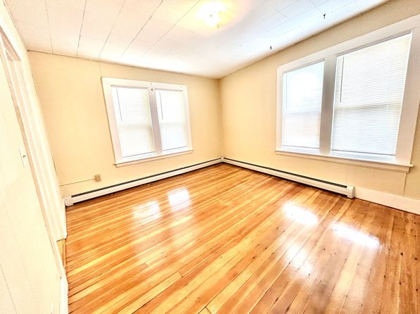 1017-1023 W Main St #2R
