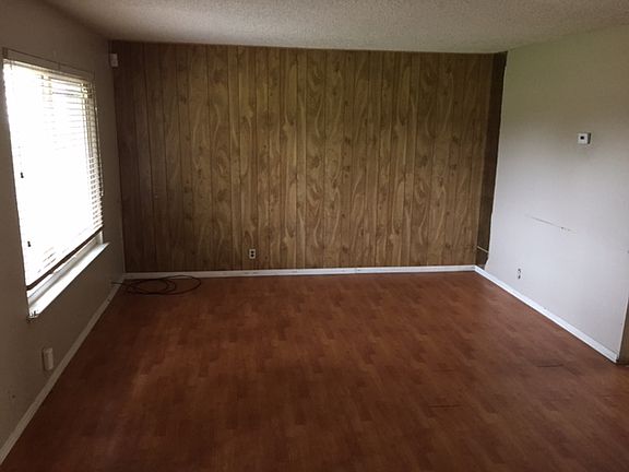 5th image of 4323 Agena Cir