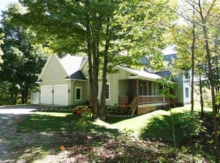 3224 Hillview Trl, Elmira, MI 49730