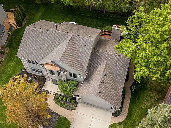 2nd image of 45580 White Pines Dr