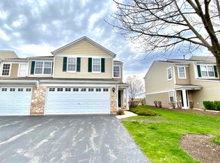 2430 Oak Tree Ln, Plainfield, IL 60586