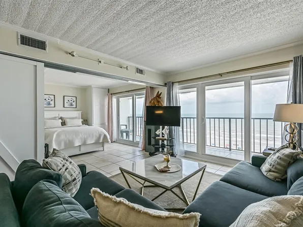 7310 Seawall Blvd APT 807, Galveston, TX 77551