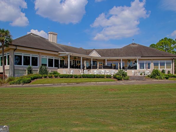 313 Chinquapin Dr, Saint Marys, GA 31558