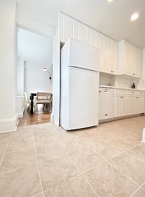Rented by Corcoran | media 7