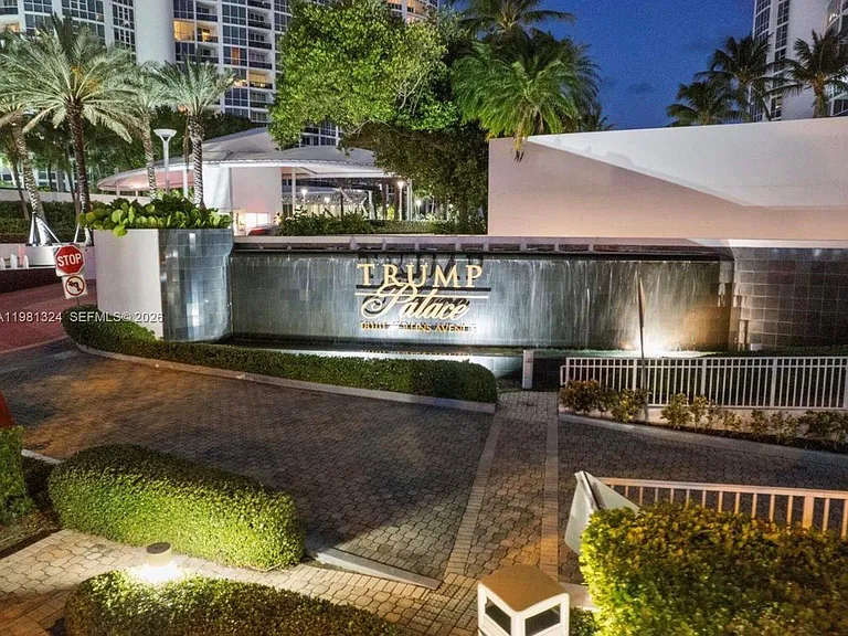18101 Collins Ave #401 — Photo 39