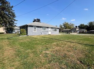 1000 Eastern Dr, Cedar Rapids, IA 52403